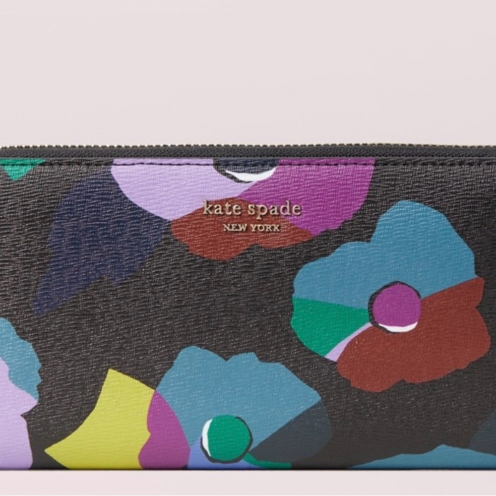 NWT Kate Spade Spencer Floral Collage Zip Wallet